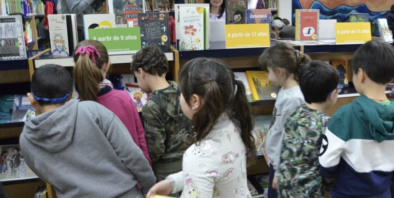 Los alumnos de los colegios públicos eligen los libros