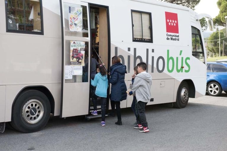 El Bibliobús de la Comunidad cambia de ubicación