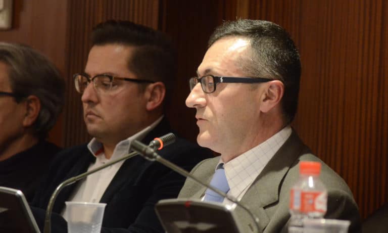 El concejal del PP, Pedro Cocho, pasa a Concejal no adscrito