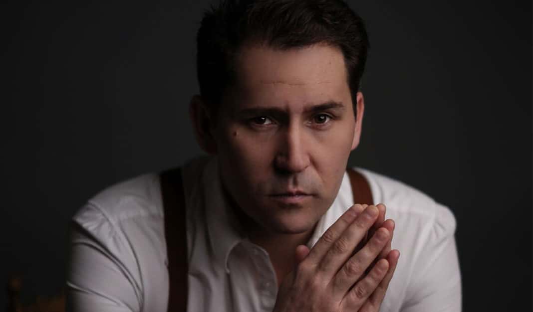 Nuestro vecino Javier Godino imparte un curso para actores ACUA